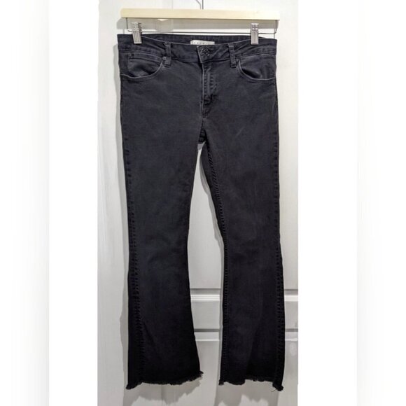 Sandro | Pacifik Flared Jeans in Black - Picture 3 of 9